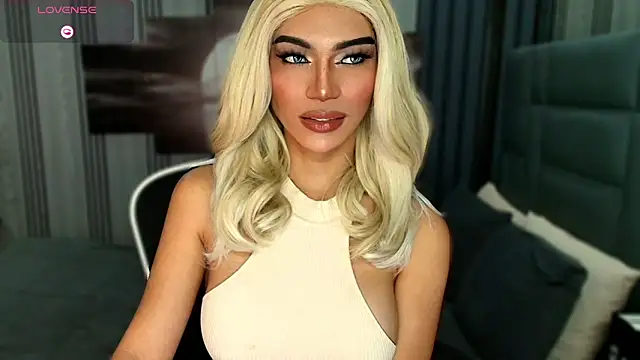 Huntress xxx online show from April 12, 2026, 5:54 am