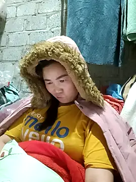 jienrrr online show from November 2, 2025, 1:05 pm