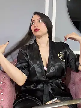 AndieJones  online show from November 10, 2025, 12:54 pm