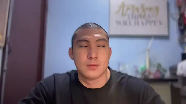 Snapshot of lovely_jay chatting on November 21, 2025, 8:35 am lovely jay online show from November 21, 2025, 8:35 am