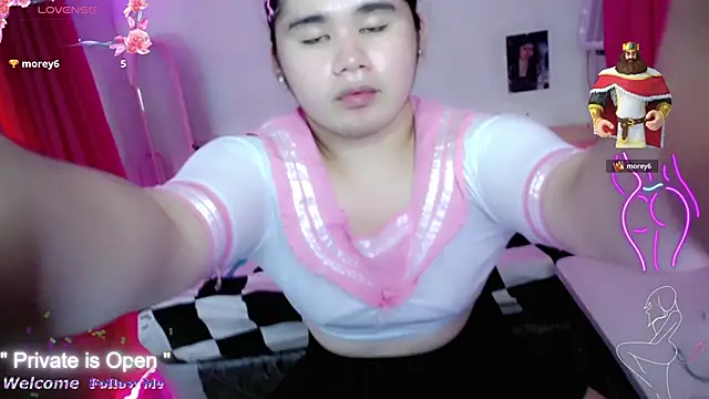 skinnygirl 69 online show from May 16, 2026, 5:23 pm