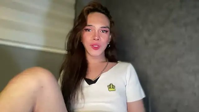 Misselliefayexxx online show from November 28, 2025, 6:30 pm