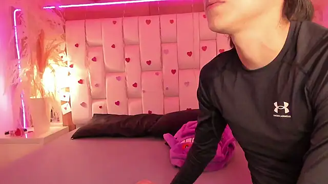 Snapshot of Daphne_And_Roger chatting on February 17, 2026, 10:56 am Daphne And Roger online show from February 17, 2026, 10:56 am