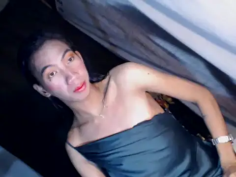 xyourdreamtrans online show from September 24, 2025, 9:38 am