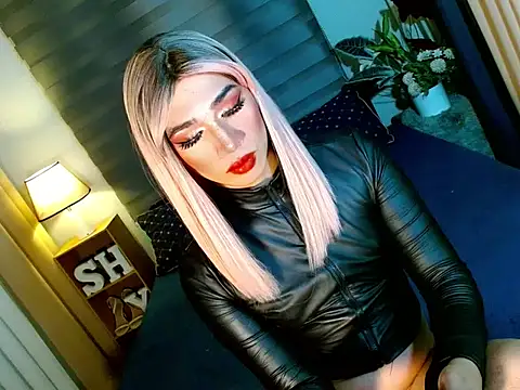 Snapshot of shane_cumsalot chatting on November 15, 2025, 6:12 pm shane cumsalot online show from November 15, 2025, 6:12 pm