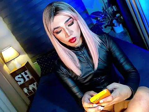 Snapshot of shane_cumsalot chatting on November 12, 2025, 7:29 pm shane cumsalot online show from November 12, 2025, 7:29 pm