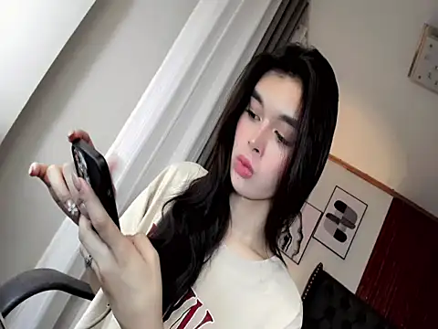 asiansmilexx online show from June 30, 2026, 4:34 am