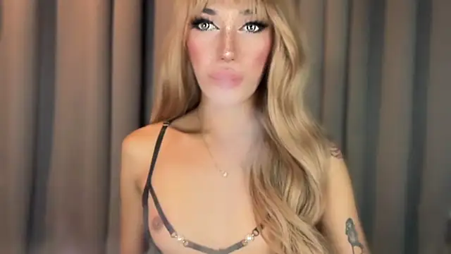 Lust-sluttymira online show from November 1, 2025, 7:30 pm