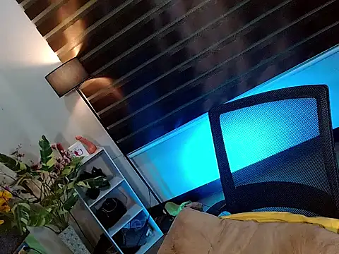 Bella subhunterx online show from February 8, 2026, 8:56 am