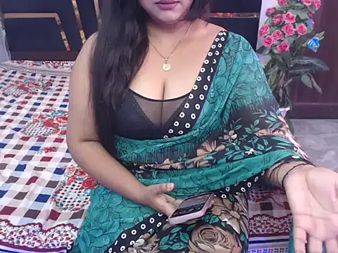 Snapshot of yours-ishika chatting on November 21, 2025, 6:34 am yours-ishika online show from November 21, 2025, 6:34 am