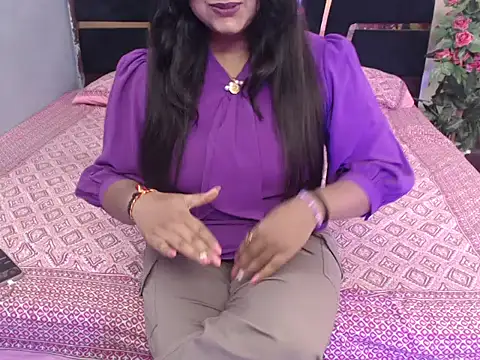 Snapshot of yours-ishika chatting on October 22, 2025, 6:35 am yours-ishika online show from October 22, 2025, 6:35 am