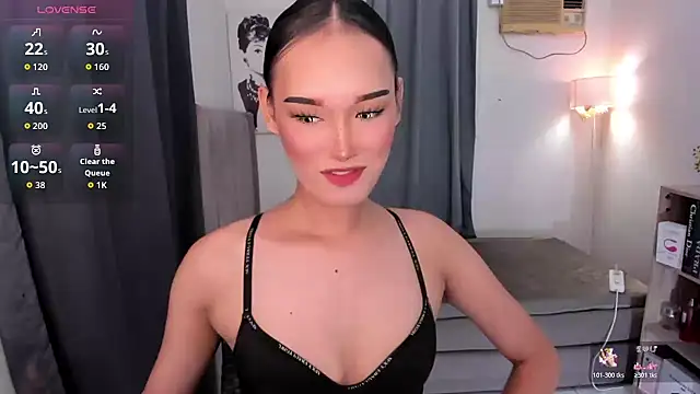 sensualmelody143 online show from July 4, 2026, 12:00 pm