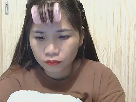 Ori299 online show from November 14, 2025, 5:44 am