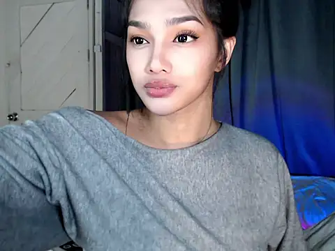 itsmekarinaaa online show from February 12, 2026, 4:07 pm