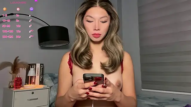 Demi Maddison online show from January 8, 2026, 2:28 am