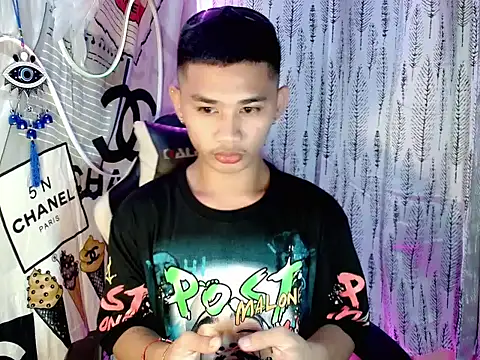 Snapshot of asianhardcock25 chatting on November 15, 2025, 1:09 am asianhardcock25 online show from November 15, 2025, 1:09 am