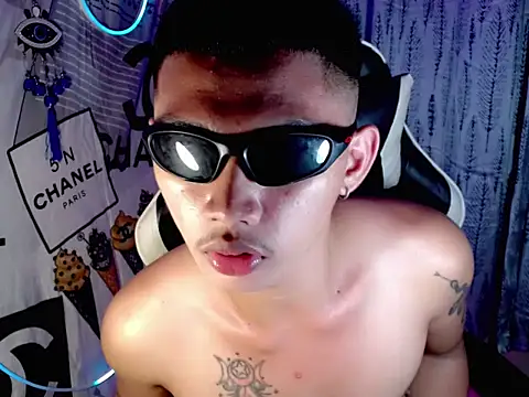 Snapshot of asianhardcock25 chatting on November 14, 2025, 3:54 am asianhardcock25 online show from November 14, 2025, 3:54 am