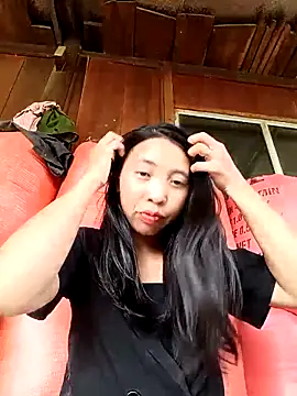 emaame68 online show from October 3, 2025, 6:15 am