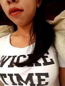 emaame68 online show from October 9, 2025, 12:44 am