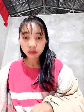 emaame68 online show from October 17, 2025, 2:52 pm