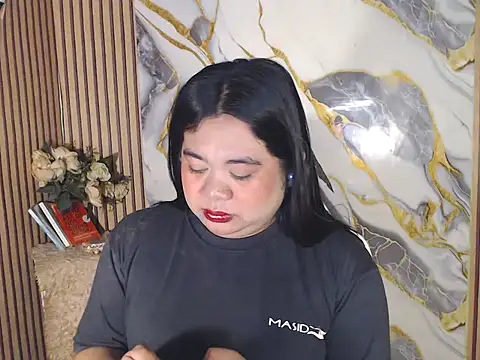 Im ur mother online show from April 9, 2026, 10:10 am