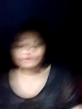 Phiphi135 online show from April 3, 2026, 2:12 pm