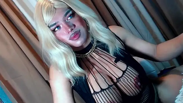 GoddessOFHUGEx online show from September 30, 2025, 2:17 am