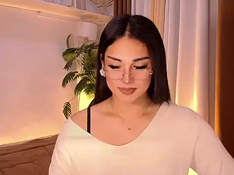 magnificent kitana online show from June 11, 2026, 9:45 pm