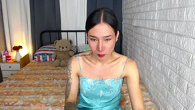TRANSGODDESSA online show from June 22, 2026, 12:38 am