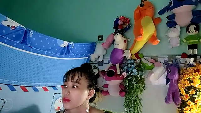 Snapshot of emgaixinhngoan chatting on November 8, 2025, 1:20 am emgaixinhngoan online show from November 8, 2025, 1:20 am