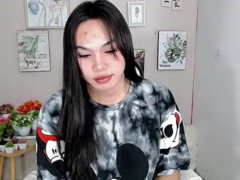 liane mei online show from June 14, 2026, 2:24 am