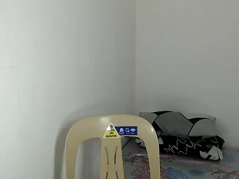 sweetiie caren online show from February 1, 2026, 12:03 pm