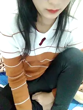 Kembong01 online show from January 18, 2026, 9:07 pm