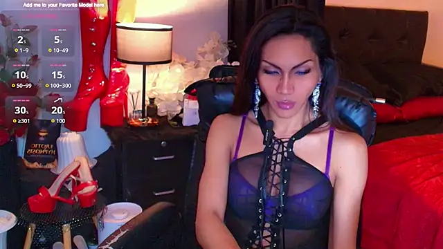 JadeScarlet LoveLace online show from October 27, 2025, 8:43 pm