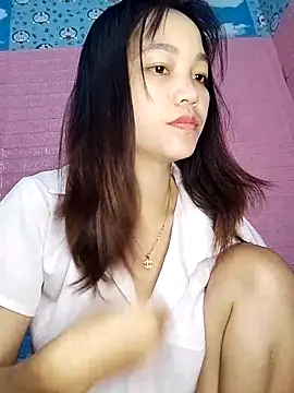 Snapshot of Heny_LT chatting on October 24, 2025, 3:16 am Heny LT online show from October 24, 2025, 3:16 am