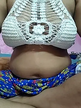 Snapshot of HOTT_SHANAYA chatting on July 10, 2026, 7:47 pm HOTT SHANAYA online show from July 10, 2026, 7:47 pm