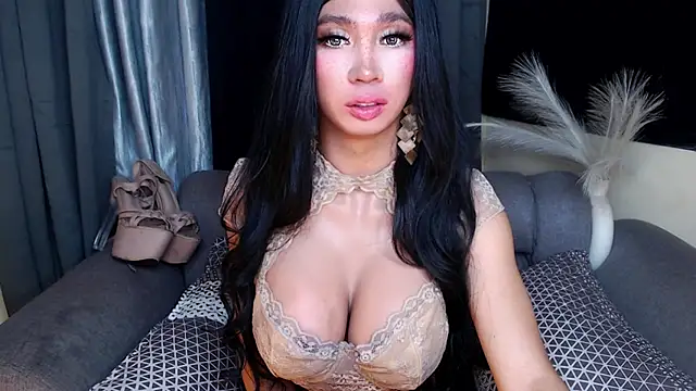 Snapshot of UrGoddess_xx chatting on September 22, 2025, 12:00 pm UrGoddess xx online show from September 22, 2025, 12:00 pm