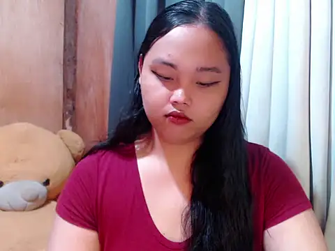  Lylia online show from January 13, 2026, 8:35 pm