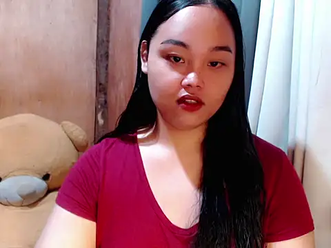  Lylia online show from February 26, 2026, 11:05 pm