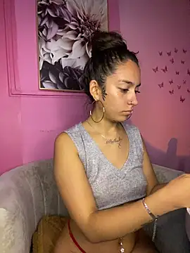 Alaska euphoria online show from February 3, 2026, 2:53 am