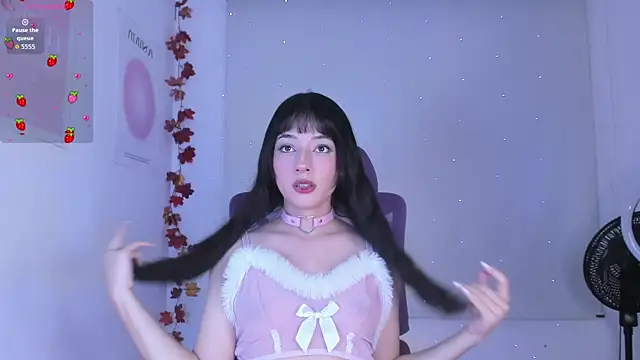 Cleogh  online show from November 16, 2025, 2:16 am