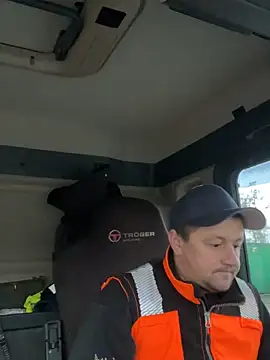 Moro19cm online show from March 18, 2026, 5:21 am