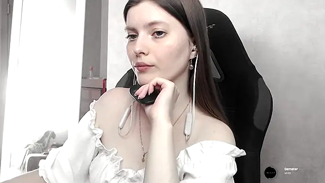 Snapshot of cute_elfy_ chatting on September 12, 2025, 2:06 pm cute elfy online show from September 12, 2025, 2:06 pm