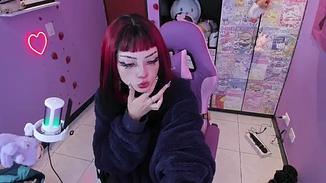 Vero Osb  online show from October 26, 2025, 12:22 am