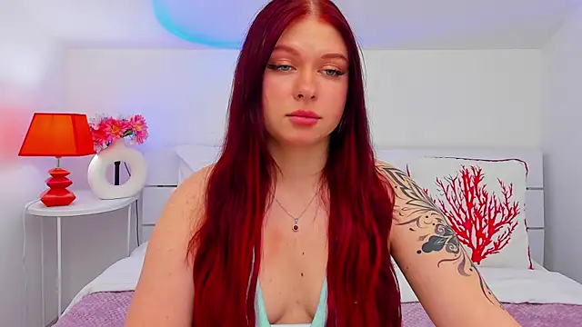 LizyBex online show from July 6, 2026, 7:05 pm