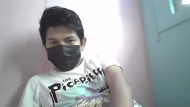 JinBABY1 online show from September 19, 2025, 9:41 pm