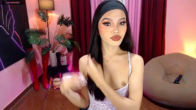 Snapshot of Asianprincess69 chatting on October 4, 2025, 6:59 am Asianprincess69 online show from October 4, 2025, 6:59 am
