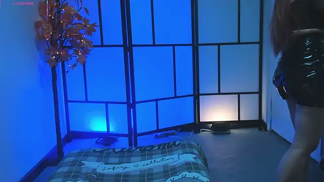 juanita-69 online show from October 8, 2025, 4:14 am