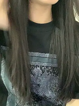 JennyQueen18 online show from October 17, 2025, 7:59 pm