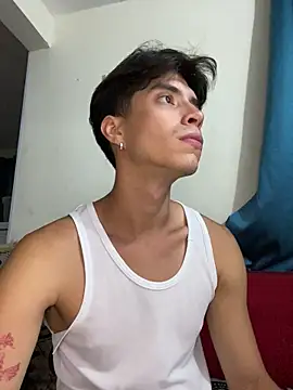 Dylann west online show from March 10, 2026, 2:15 am